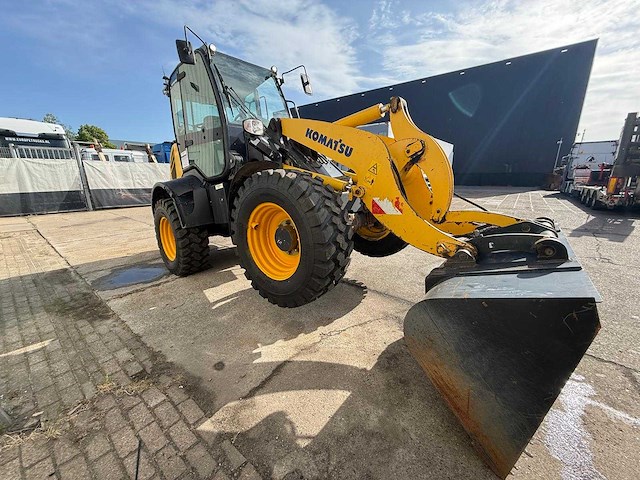 2020 komatsu wa100m-8 shovel wiellader - afbeelding 19 van  21