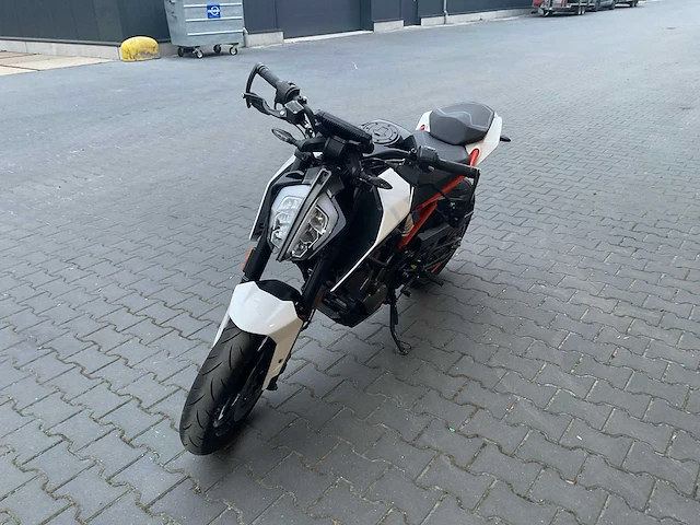 2020 ktm - duke 125 - motorcycle - afbeelding 1 van  12