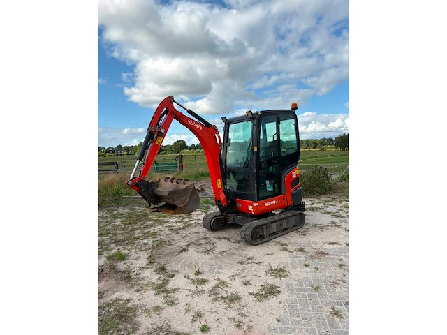 2020 kubota kx019-4 minigraafmachine - afbeelding 1 van  8