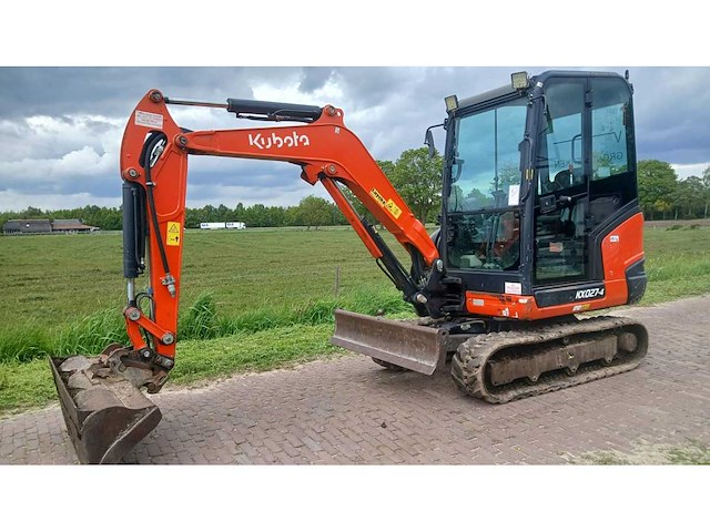 2020 kubota kx027-4 minigraafmachine - afbeelding 1 van  12