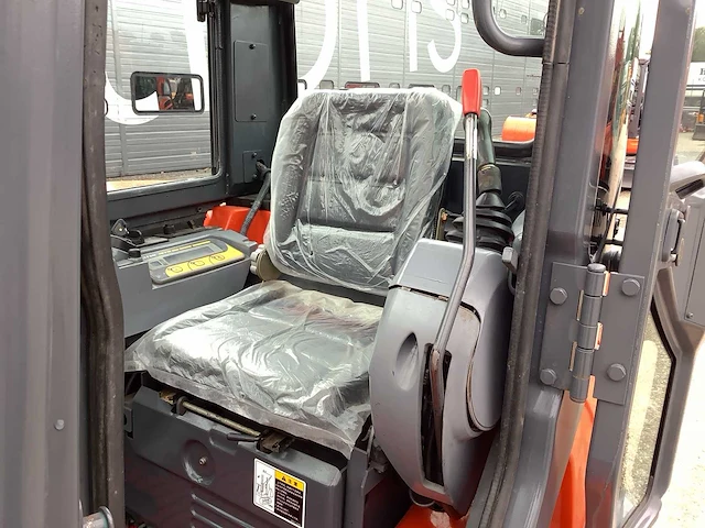 2020 kubota kx155-3sz midigraafmachine - afbeelding 19 van  33