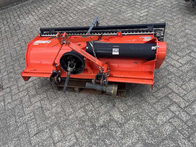 2020 kubota tst 150 overtopfrees – 1,50 m - afbeelding 1 van  8