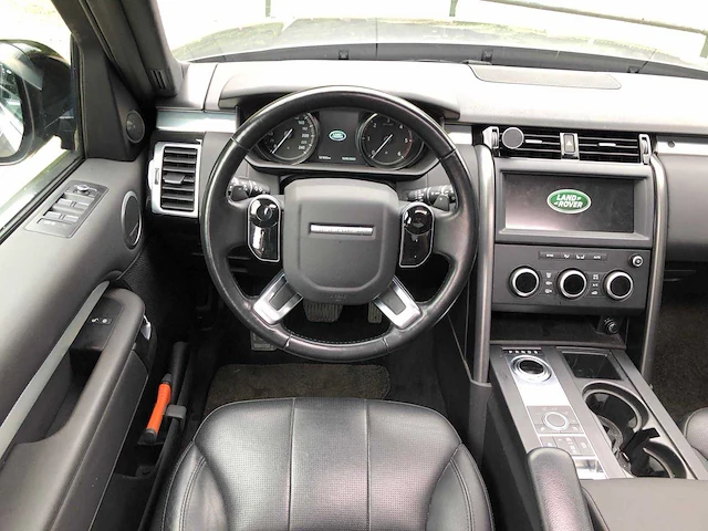2020 land rover discovery landmark 7 persoons personenauto - afbeelding 17 van  19