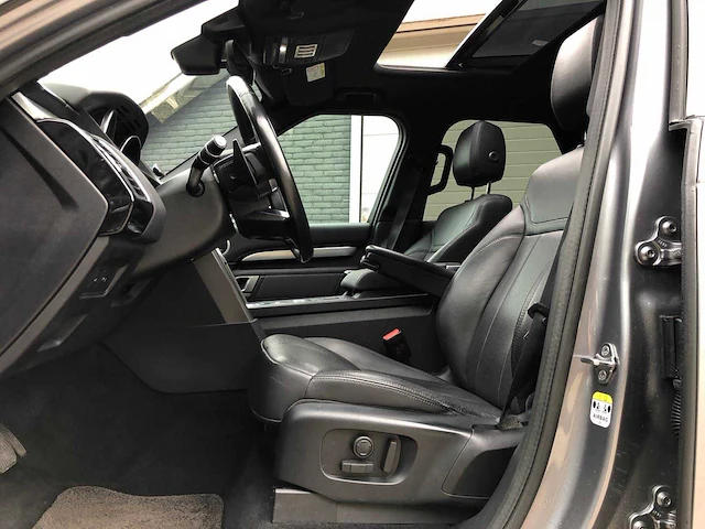 2020 land rover discovery landmark 7 persoons personenauto - afbeelding 19 van  19