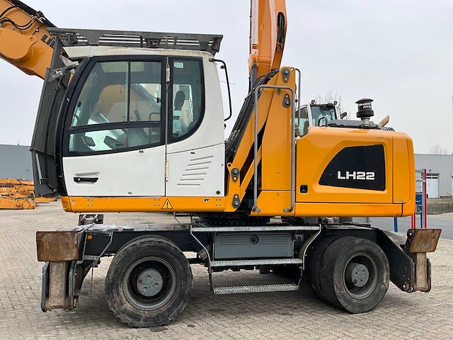 2020 liebherr lh22 m op- en overslagkraan - afbeelding 26 van  41