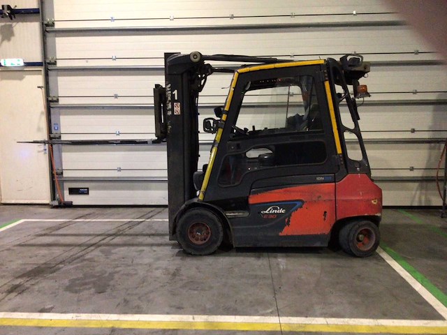 2020 linde e30-01 vorkheftruck - afbeelding 13 van  18