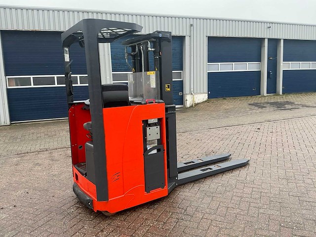 2020 linde l1600r reach truck - afbeelding 13 van  16