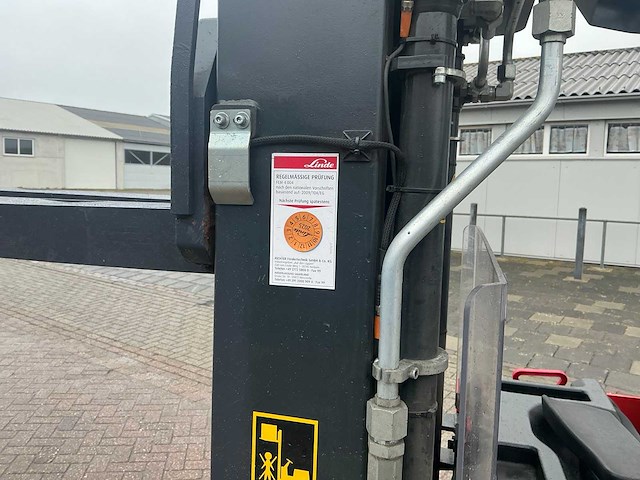 2020 linde l1600r reach truck - afbeelding 2 van  15