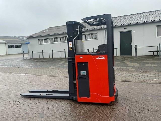 2020 linde l1600r reach truck - afbeelding 9 van  16