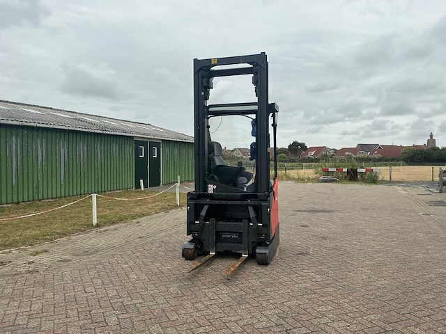 2020 linde r14x-03 reach truck - afbeelding 12 van  19