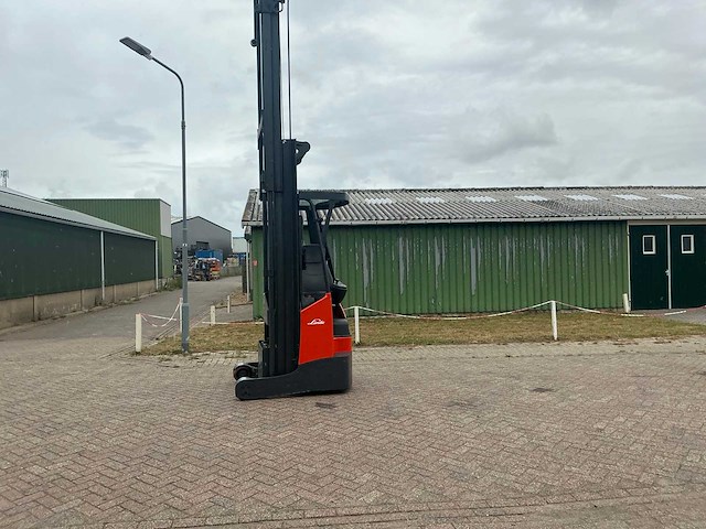 2020 linde r14x-03 reach truck - afbeelding 18 van  19