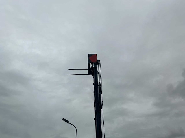2020 linde r14x-03 reach truck - afbeelding 19 van  19