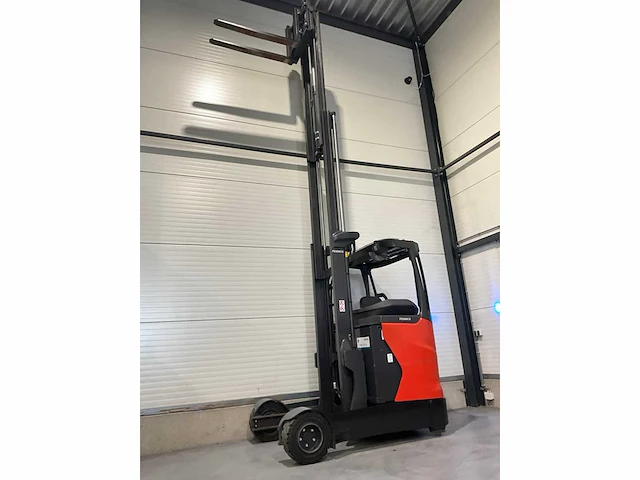 2020 linde r20g- 01 2000kg lepelversteller reach truck - afbeelding 15 van  18