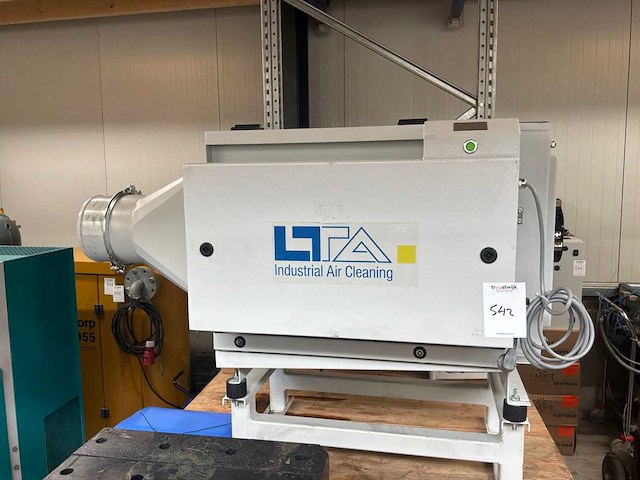 2020 lta industrial air cleaning e 120-bsc-1-h industriële filterunit - afbeelding 1 van  10