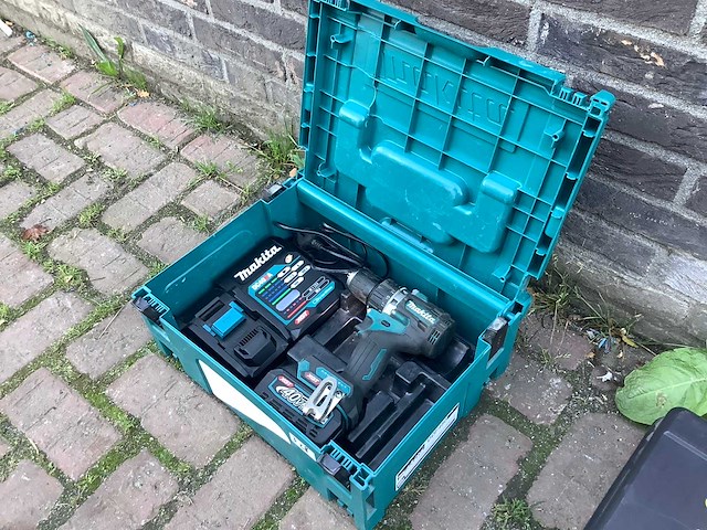 2020 makita df002g accu schroefmachine - afbeelding 1 van  3