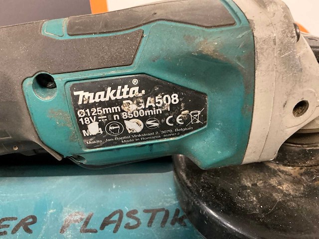 2020 makita dga508 haakse slijpmachine - afbeelding 3 van  3