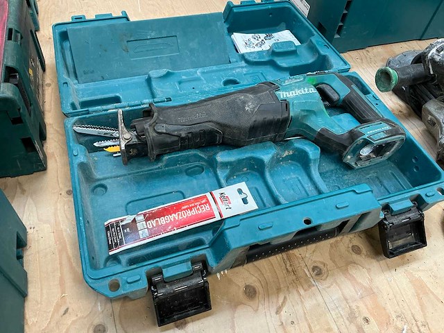 2020 makita djr187 reciprozaag - afbeelding 1 van  3