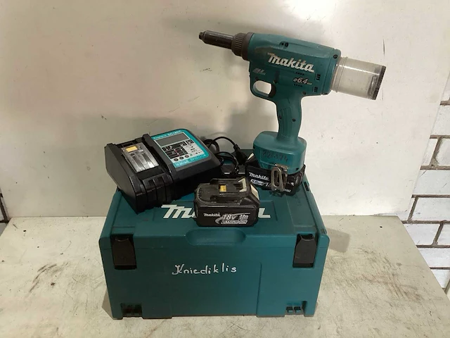 2020 makita drv 250 popnageltang - afbeelding 1 van  2