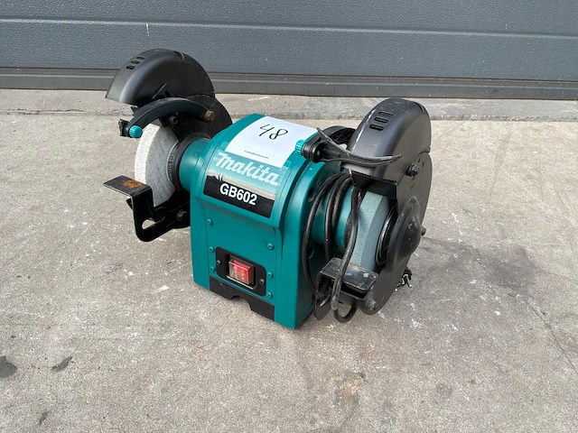 2020 makita gb602 rondslijpmachine - afbeelding 2 van  4