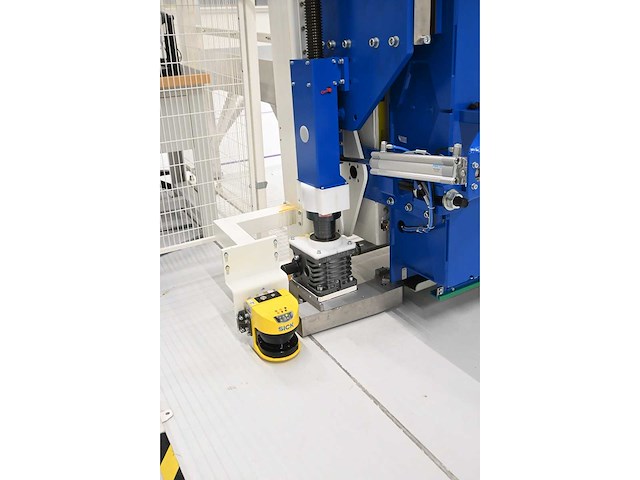 2020 masévon / 4pico - glass press tool 3 met uv-a curing system - afbeelding 19 van  23