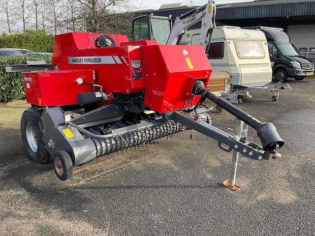 2020 massey ferguson 1840 balenpers - afbeelding 12 van  19