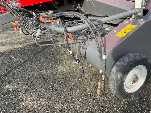 2020 massey ferguson 1840 balenpers - afbeelding 19 van  19