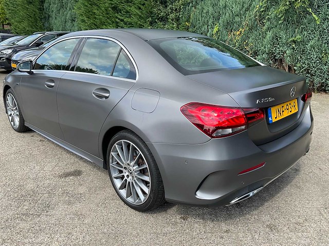 2020 mercedes-benz a-klasse 250 e personenauto - afbeelding 15 van  15