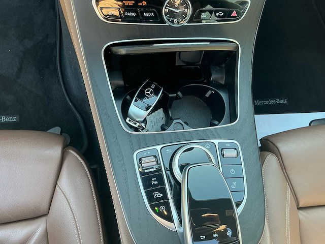 2020 mercedes-benz e-klasse estate 200 bns sol. sport personenauto - afbeelding 30 van  37