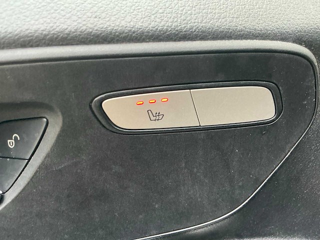 2020 mercedes-benz evito bedrijfswagen / bev - afbeelding 4 van  16