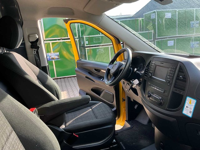 2020 mercedes-benz evito bedrijfswagen / bev - afbeelding 11 van  20