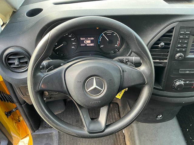 2020 mercedes-benz evito bedrijfswagen / bev - afbeelding 2 van  16