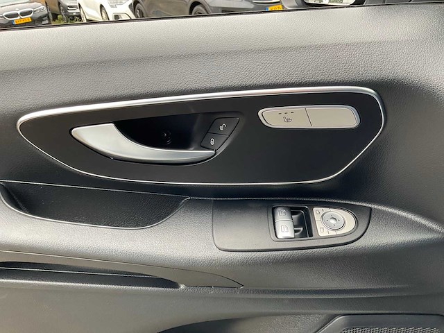 2020 mercedes-benz vito 110 cdi personenauto - afbeelding 16 van  27