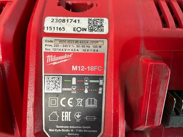 2020 milwaukee m12-18fv acculader - afbeelding 2 van  2