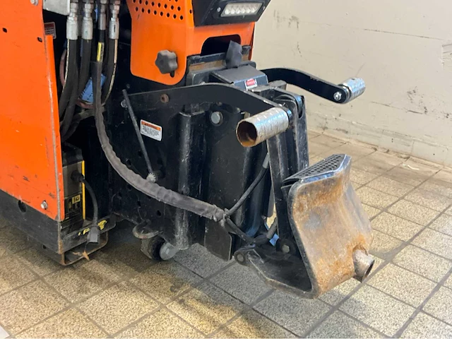 2020 national flooring equipment 5700 bol opzit accu tapijt / vloerstripper - afbeelding 8 van  19