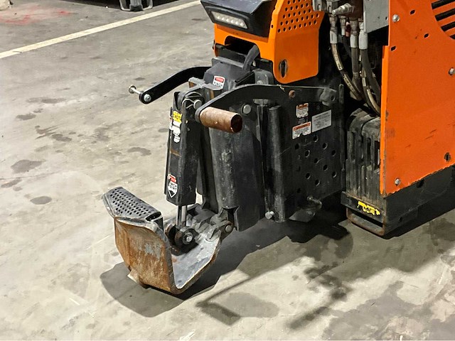 2020 national flooring equipment 5700 bol opzit accu tapijt / vloerstripper - afbeelding 20 van  20