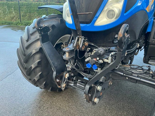 2020 new holland t6.175 vierwielaangedreven landbouwtractor - afbeelding 30 van  33