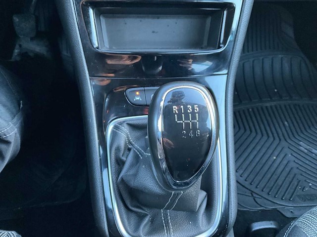 2020 opel astra sports tourer 1.2 turbo - afbeelding 9 van  19