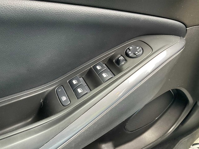 2020 opel grandland x 1.6 turbo hybrid business executive personenauto - afbeelding 17 van  29