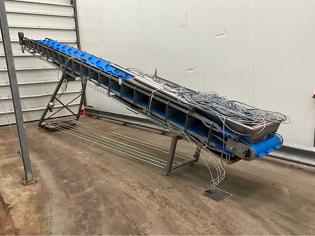 2020 opvoer transportband - afbeelding 7 van  7