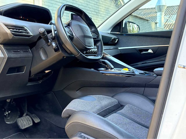 2020 peugeot 3008 bomvol personenauto - afbeelding 17 van  19
