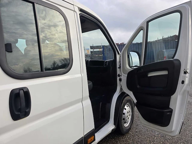 2020 peugeot boxer 435 2.2 hdi - 7-zits bedrijfswagen - afbeelding 3 van  40