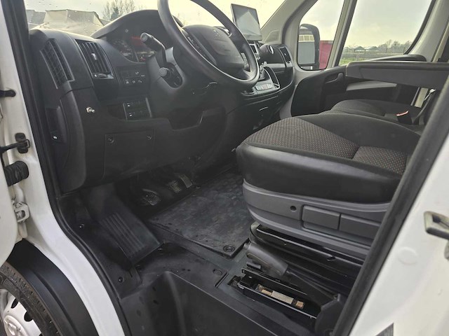 2020 peugeot boxer 435 2.2 hdi - 7-zits bedrijfswagen - afbeelding 14 van  40