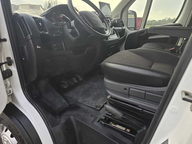2020 peugeot boxer 435 2.2 hdi - 7-zits bedrijfswagen - afbeelding 20 van  40