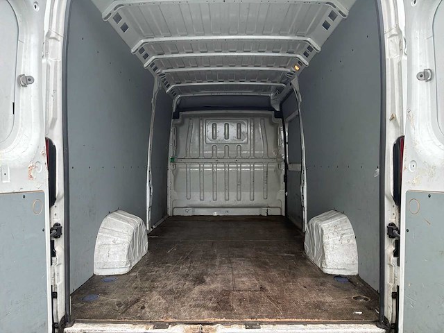 2020 peugeot boxer 435 2.2 hdi l3h2zwpr bedrijfswagen - afbeelding 9 van  39