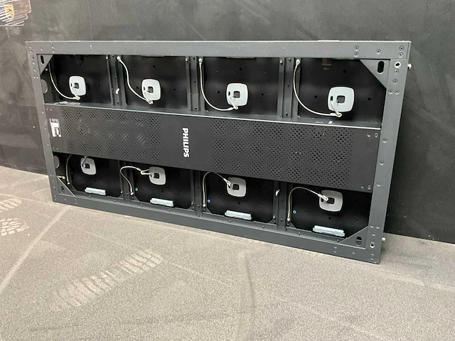 2020 philips 44bdl8128l/00 led display (16x) - afbeelding 9 van  14