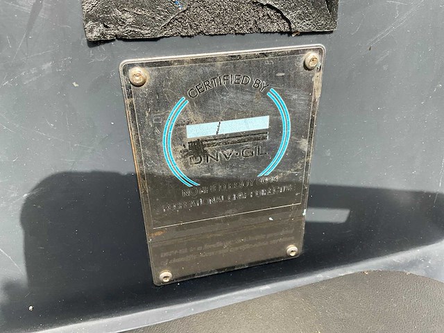 2020 pioner viking dark line speedboot - afbeelding 17 van  17