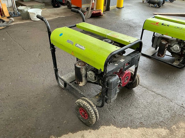 2020 pramac es5000 stroomaggregaat 3,5kva - afbeelding 4 van  10