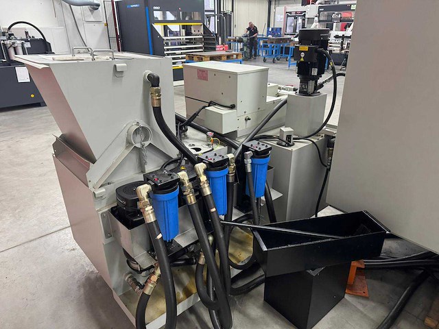 2020 quaser ux630p cnc universal machinecentrum - afbeelding 11 van  21