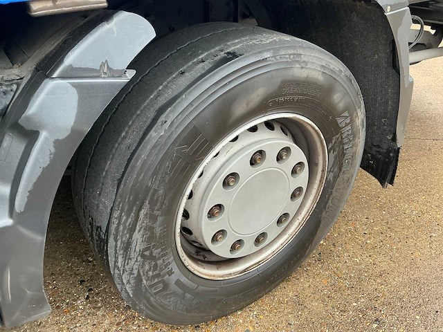 2020 renault t motorwagen met huifopbouw - afbeelding 16 van  48