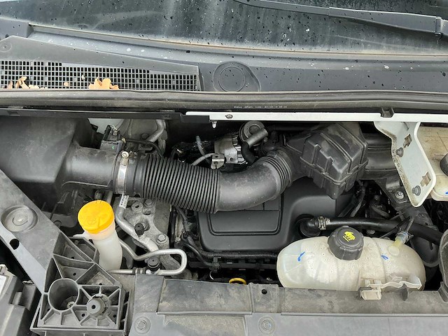 2020 renault trafic 1.6dci 95 t95 l1h1 comfort bedrijfswagen - afbeelding 28 van  35